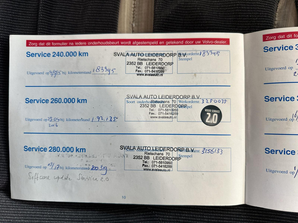 43018764-20.jpg