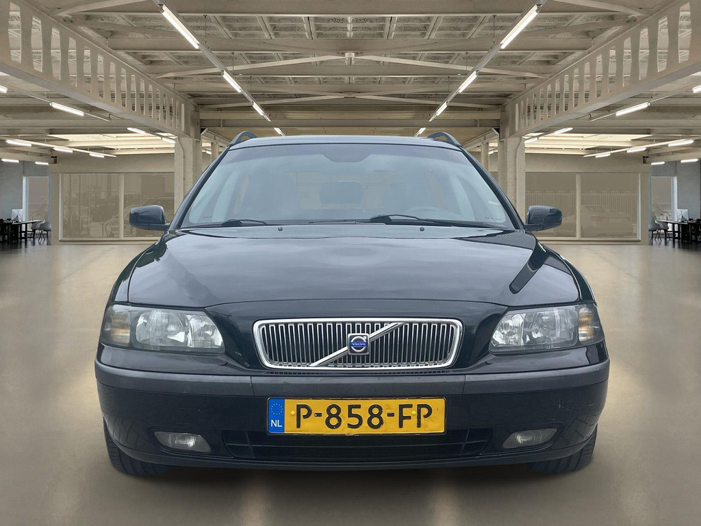 46805226-1.jpg