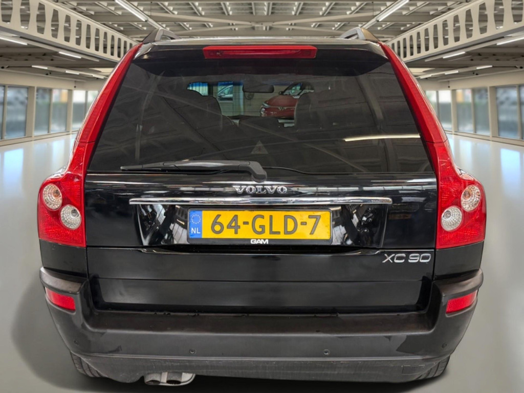 47807847-4.jpg