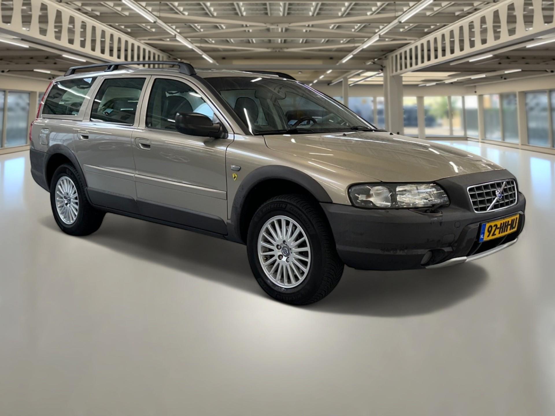48578476-4.jpg