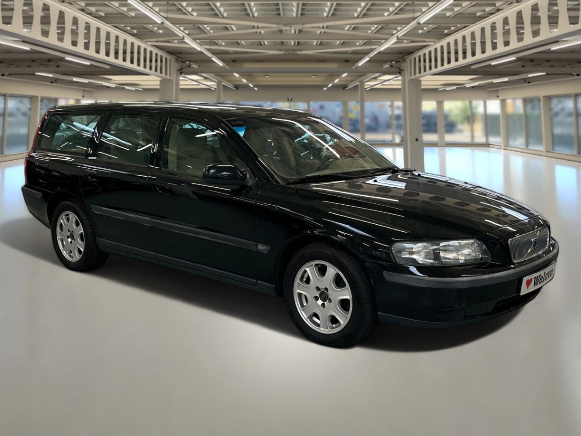 48689102-4.jpg