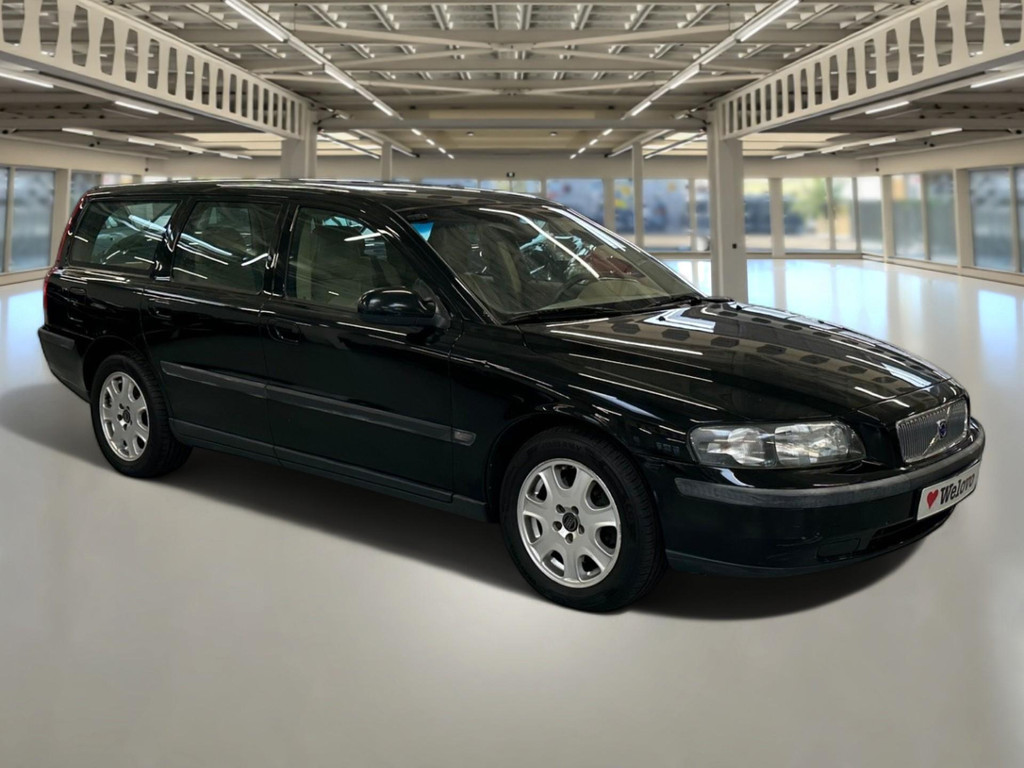 48689102-4.jpg
