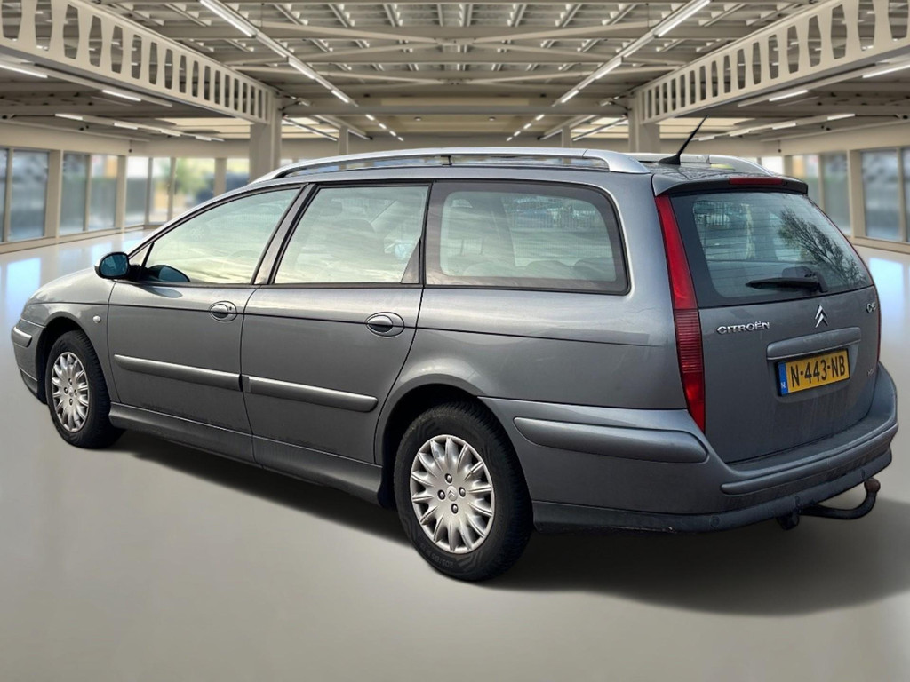 49922291-5.jpg