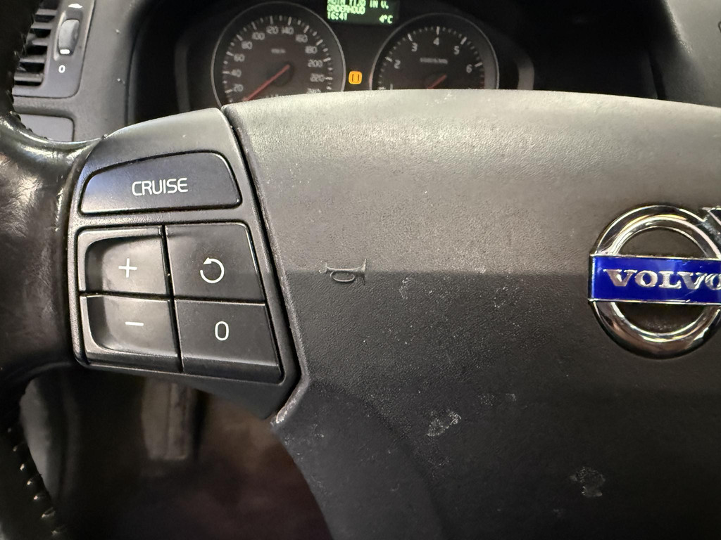 50355229-15.jpg
