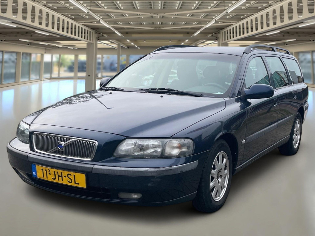50589482-6.jpg