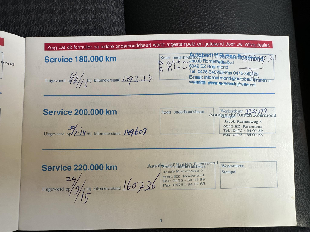 52149931-24.jpg