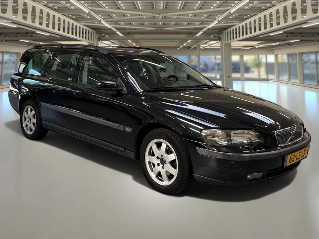 52149931-4.jpg