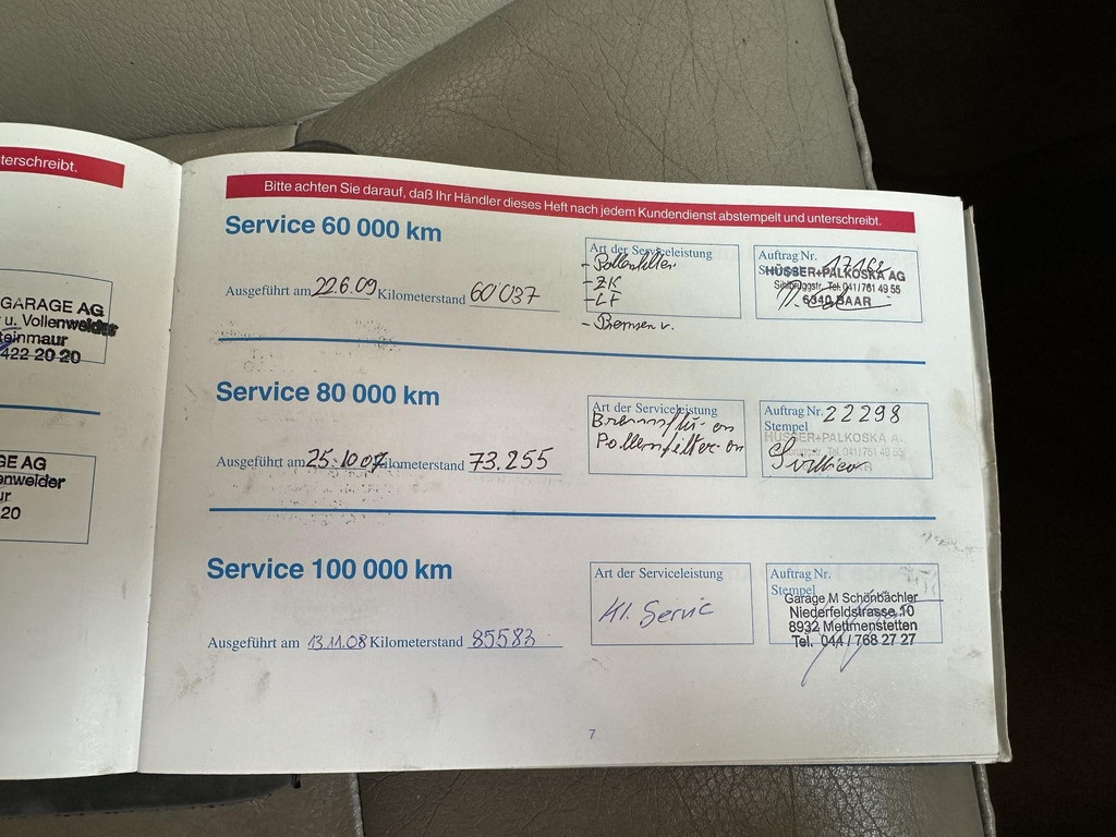 52849479-27.jpg