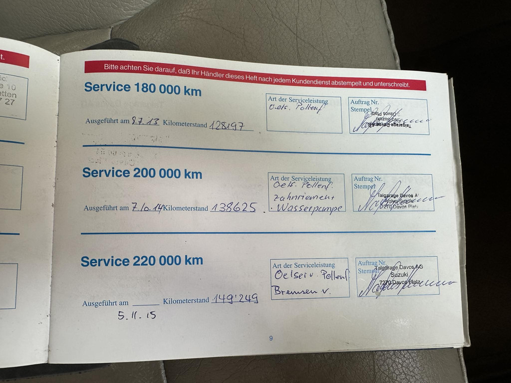 52849479-29.jpg