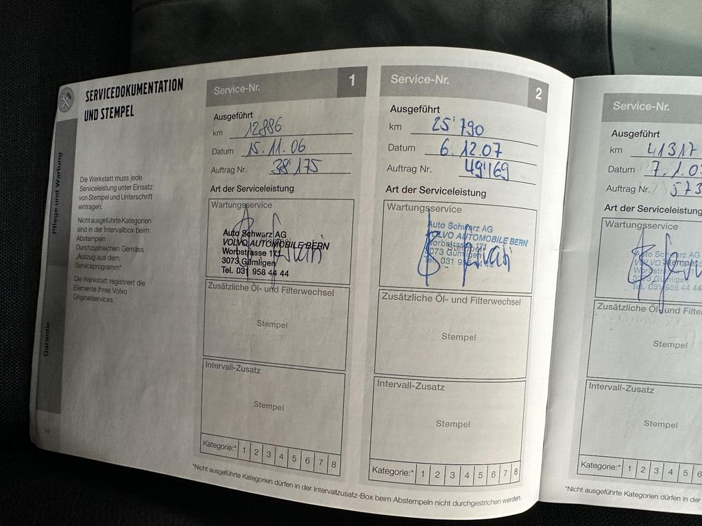 53261320-19.jpg