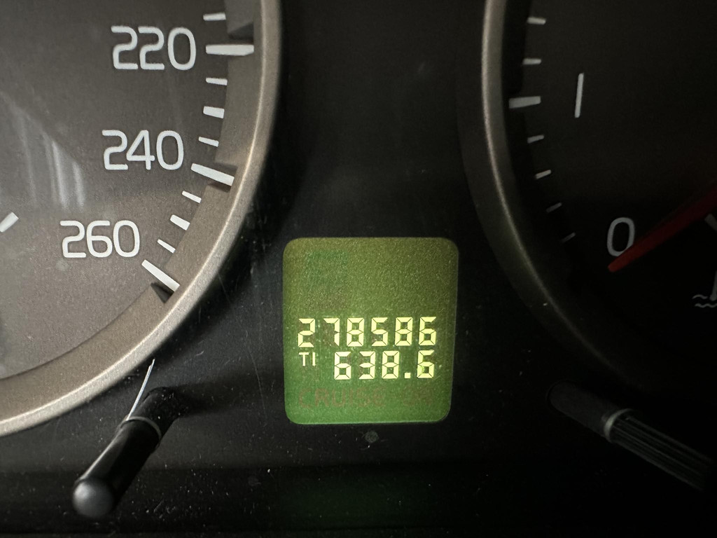 54029849-16.jpg