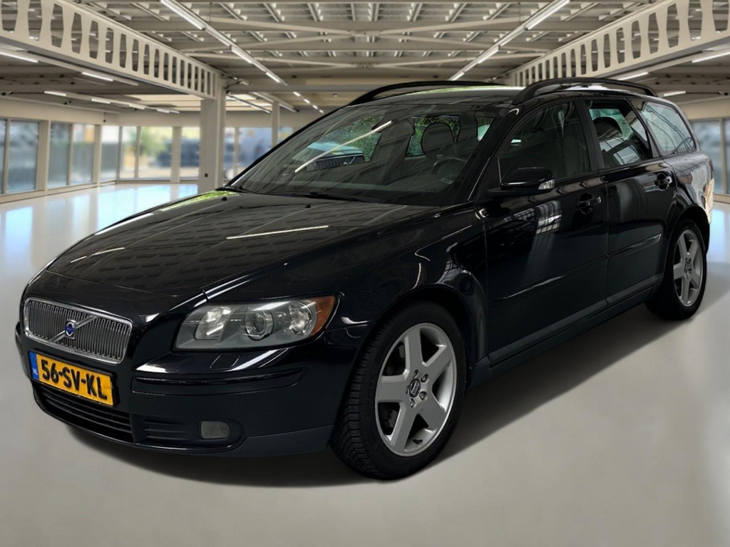 54029849-6.jpg