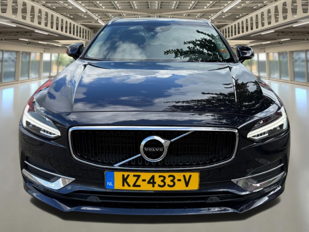 54232455-1.jpg