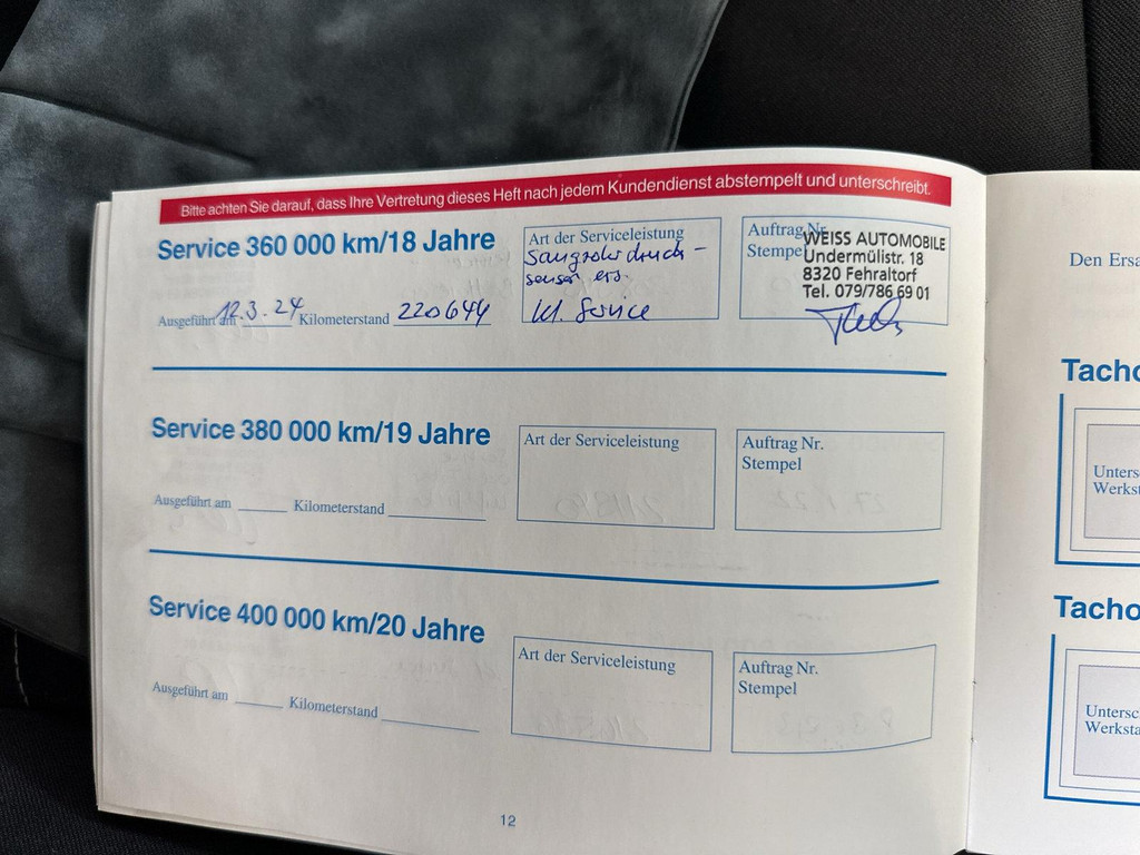 54781481-27.jpg