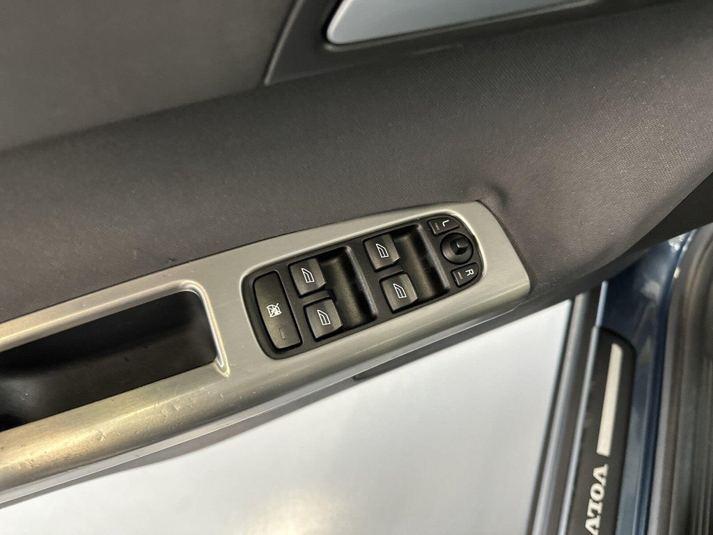 55010269-13.jpg