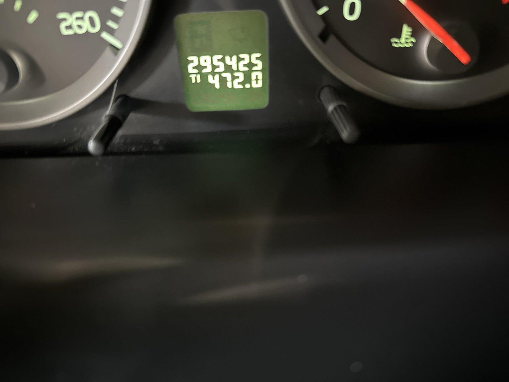 55010269-18.jpg