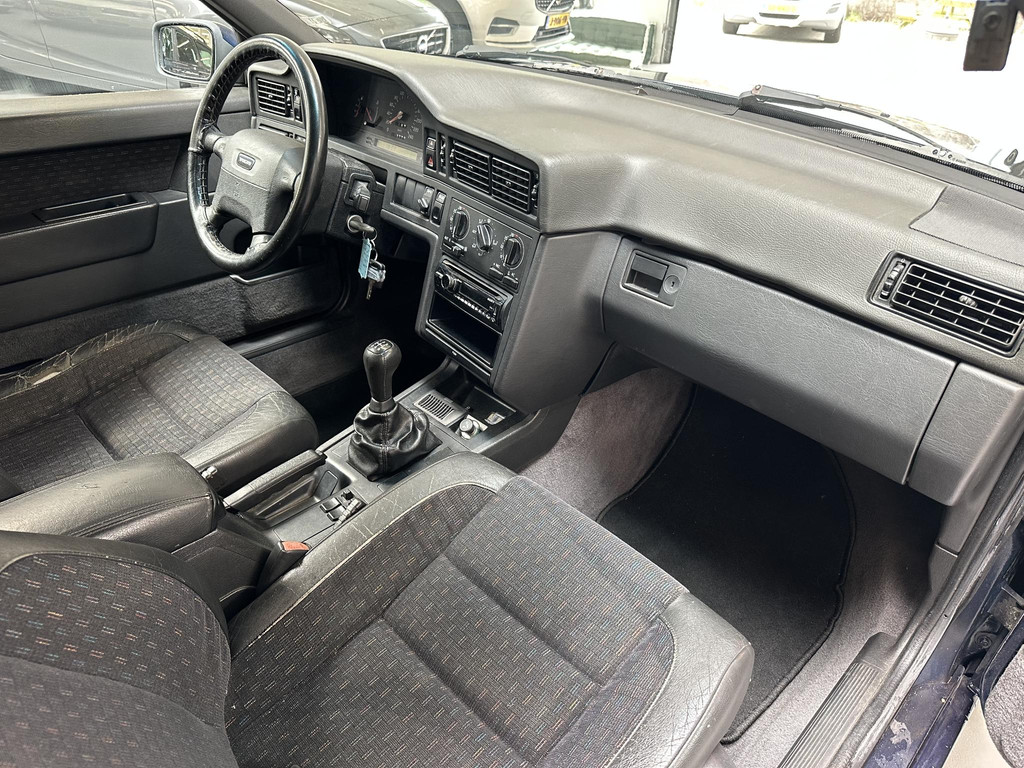 55022254-14.jpg