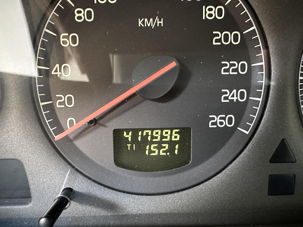 55643458-14.jpg