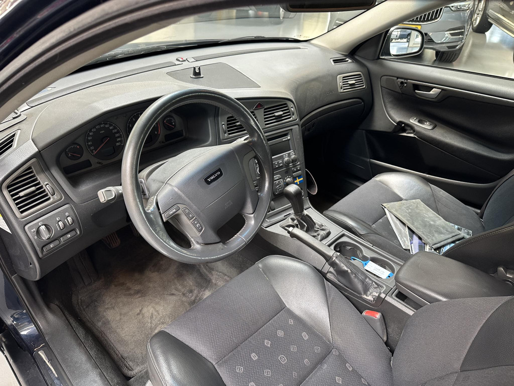 56218421-9.jpg