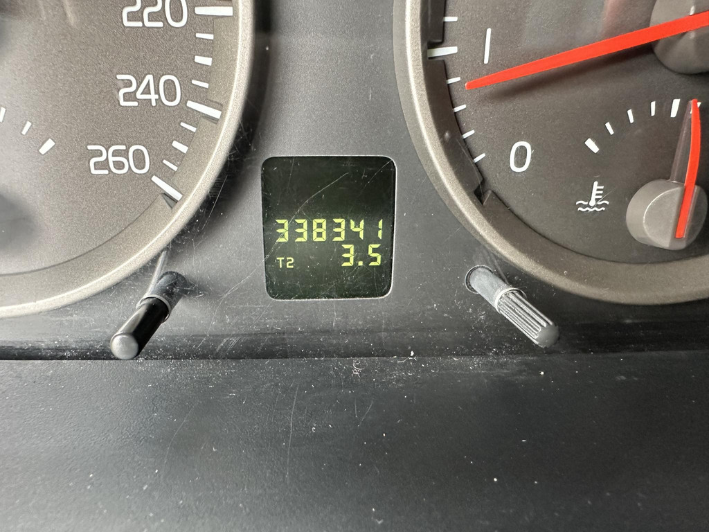 56250415-15.jpg