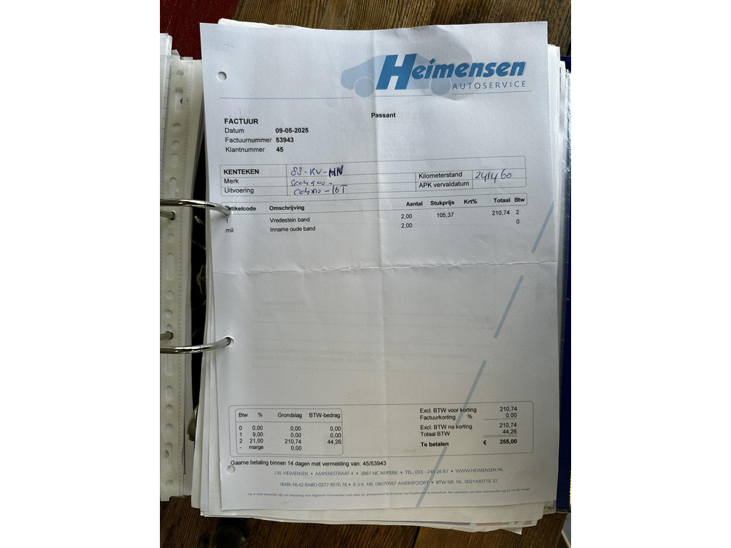 56914458-29.jpg
