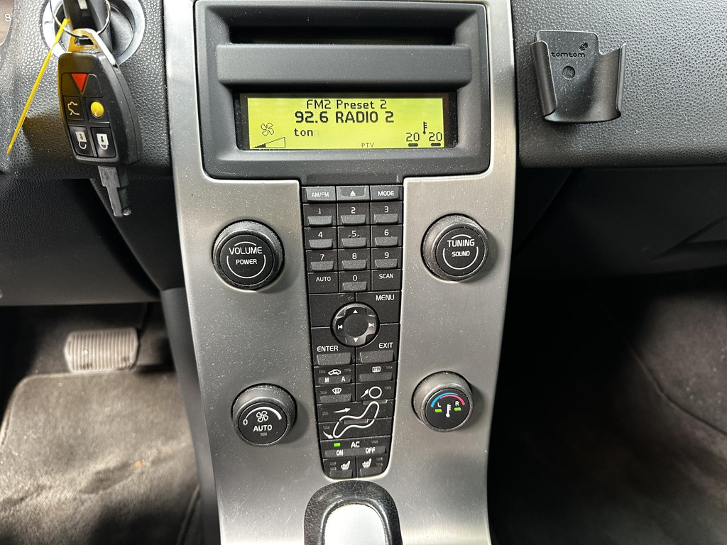 56921039-20.jpg