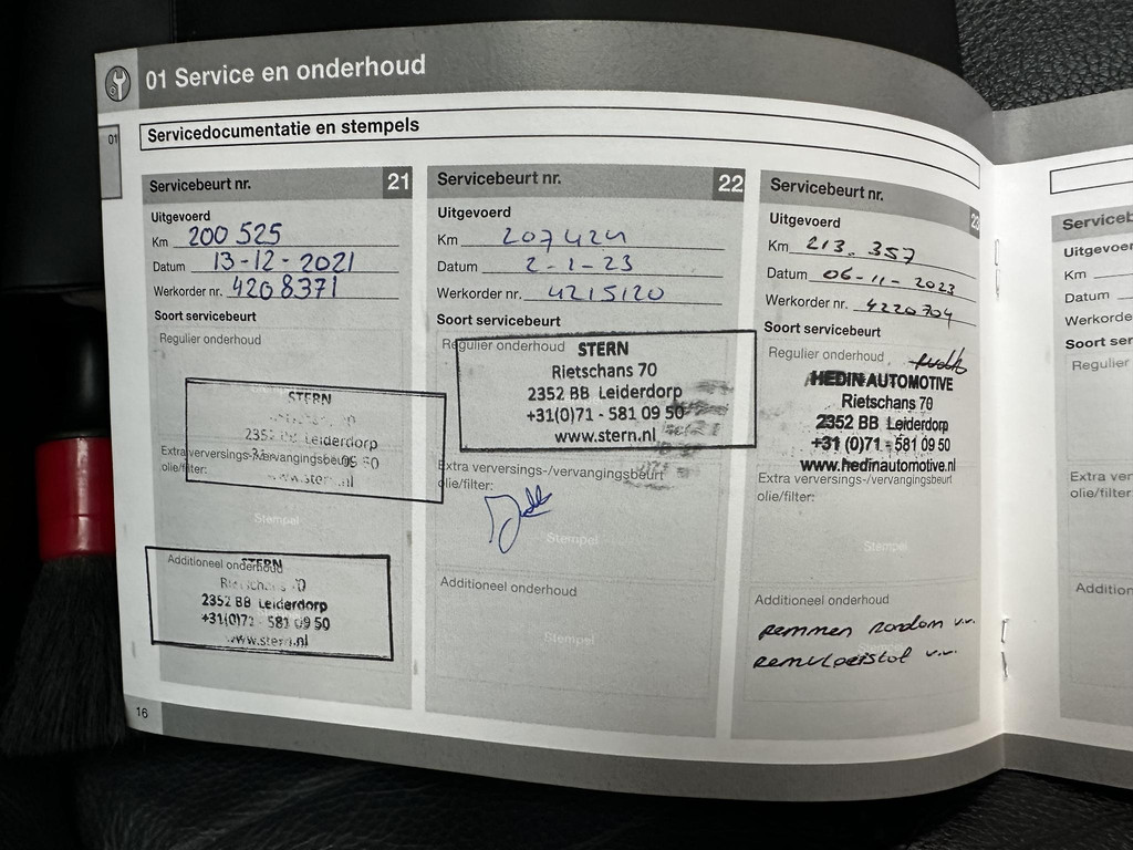 56921039-28.jpg