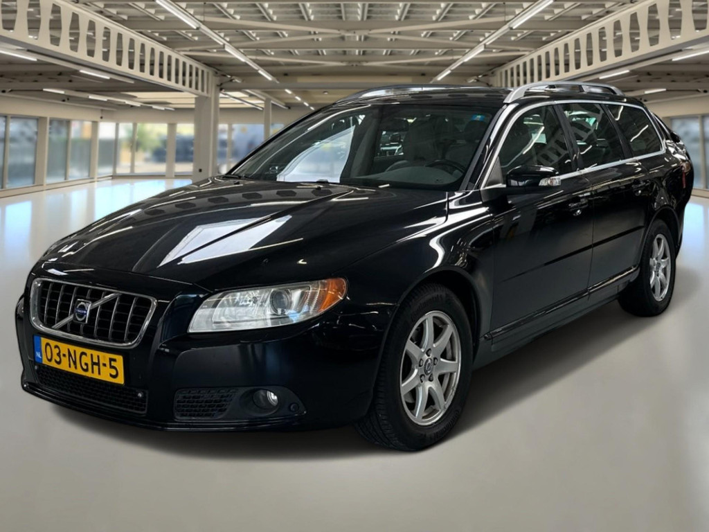 57809285-4.jpg